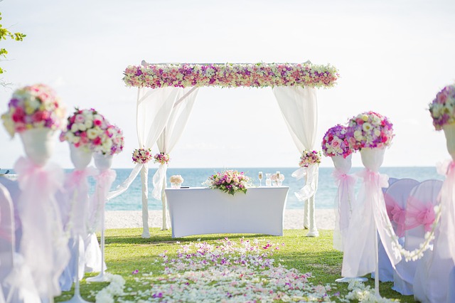 How To Have A Destination Wedding On A Budget