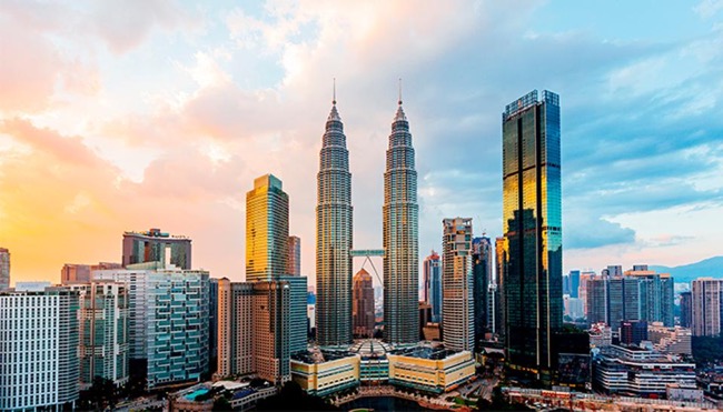 Different ways of exploring Malaysia