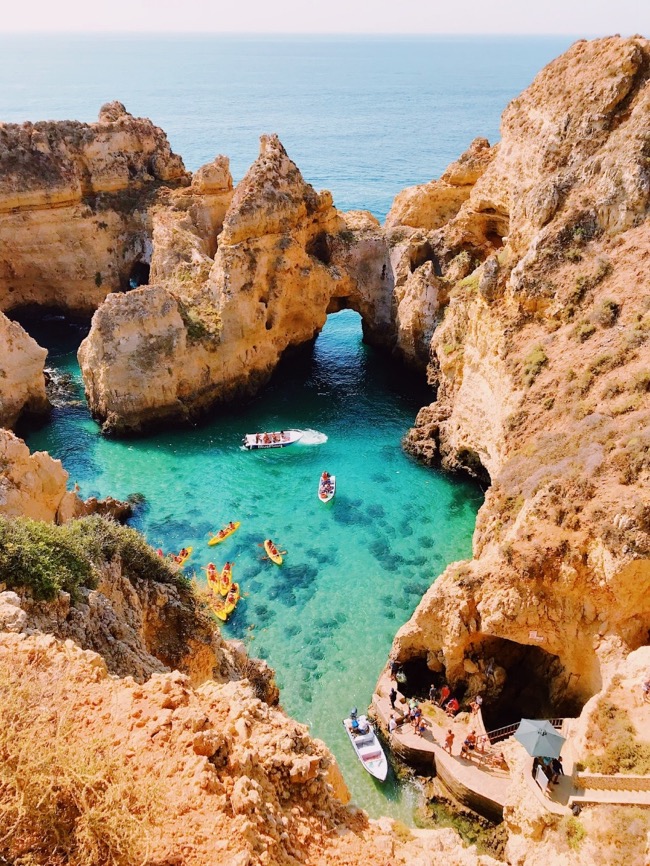 5 Reasons to Visit Algarve