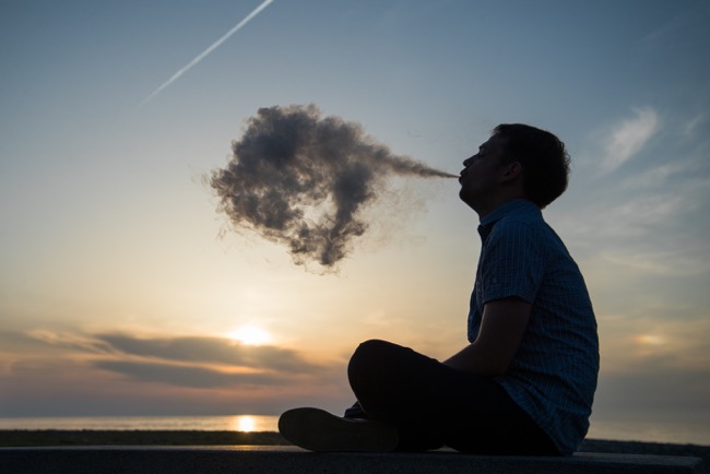 Vaping Whilst Travelling – What You Need To Know