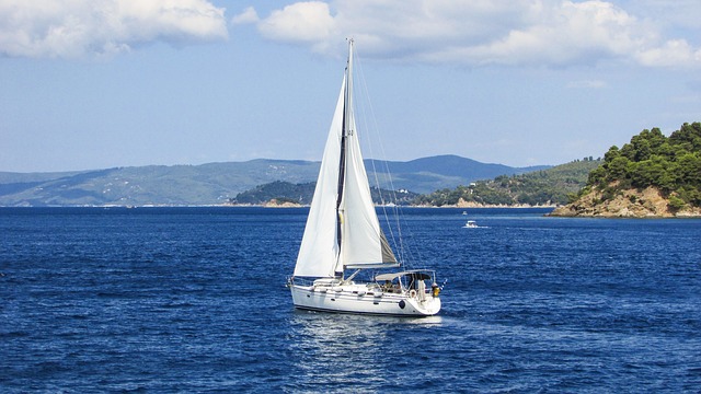 Should you buy a boat or a yacht for your sailing pleasure?